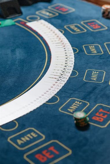 Kertoimien Laskeminen: Kattava Opas Pokeristrategiaan