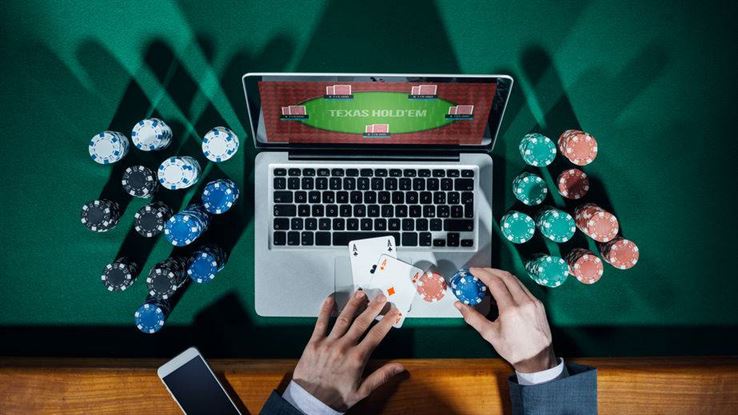 Taukojen Ottaminen Ja Wc -Etiketin Hallinta Live -Pokerisessioissa
